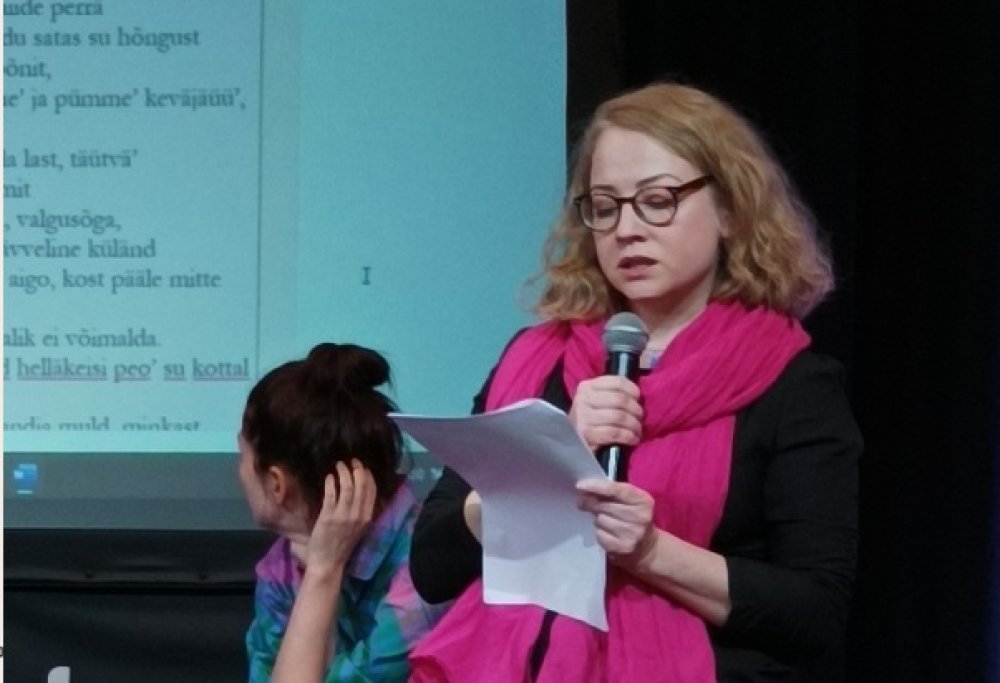 Liivaku Maria Lee: T&auml;&auml;mb&auml; Taara vastav&otilde;tmis&otilde;l tull kevv&auml;i...